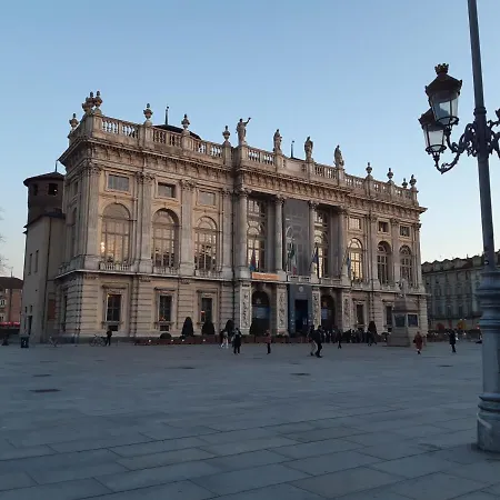La Mansarda Di Mozart 公寓